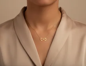 Infinity Knot Necklace in Gold Plated Sterling Silver – 3