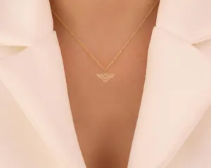 Wonder Woman Necklace with Winged W Pendant in Sterling Silver – 3