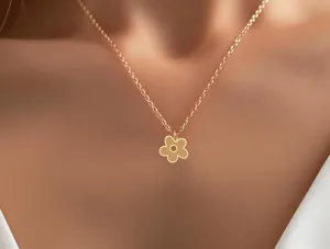 Floral Necklace with Cute Kitty Flower Charm in Sterling Silver – 1
