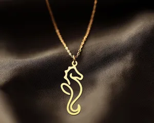 Minimalist Seahorse Necklace – Ocean-Inspired Pendant in Sterling Silver – 3