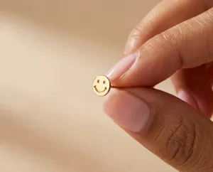 Smiley Face Earrings in 925 Sterling Silver – Gold, Rose Gold or Silver Finish – 2