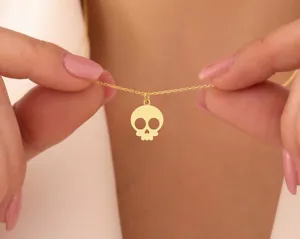 Minimalist Skull Necklace in Gold, Rose Gold or Silver – Gothic Charm – 2