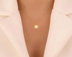 Knuckles Pendant Necklace – Minimalist Gold Plated Fan Jewelry – 3