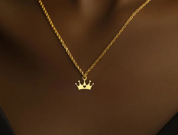 Crown Necklace - Royal Heart Pendant in 925 Sterling Silver