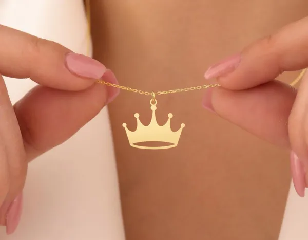 Crown Pendant Necklace – Minimalist Gold Finish in Sterling Silver