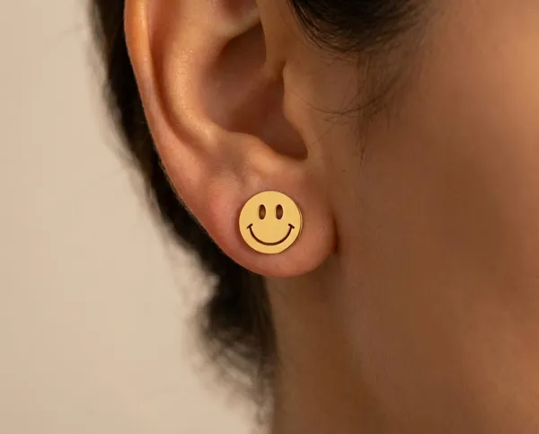 Smiley Face Earrings in 925 Sterling Silver – Gold, Rose Gold or Silver Finish