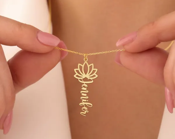 Lotus Name Necklace – Custom Floral Pendant in Sterling Silver