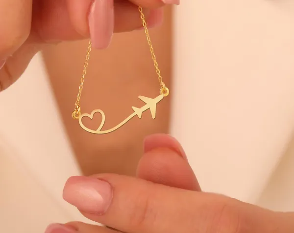 Heart Airplane Necklace in Gold Plated Silver for Travel Lovers