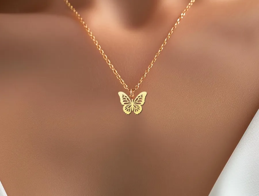 Butterfly Necklace in 925 Sterling Silver – Elegant Charm Jewelry